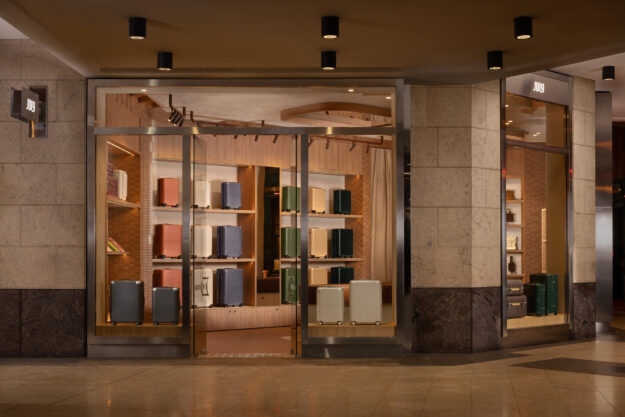 JULY_GALERIES_07.05.240875.2