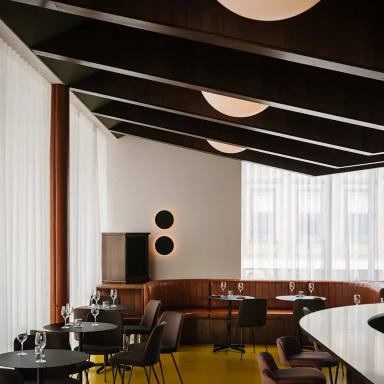 Sphera-Dill-Pickle-Club-3